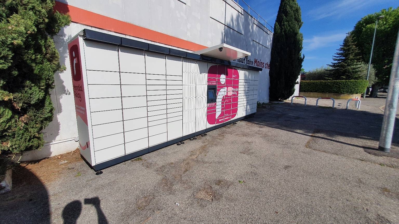 Locker 24/7 Bricomarche Cavail, 85 85 Allée Roch Pape, 84300 Cavaillon